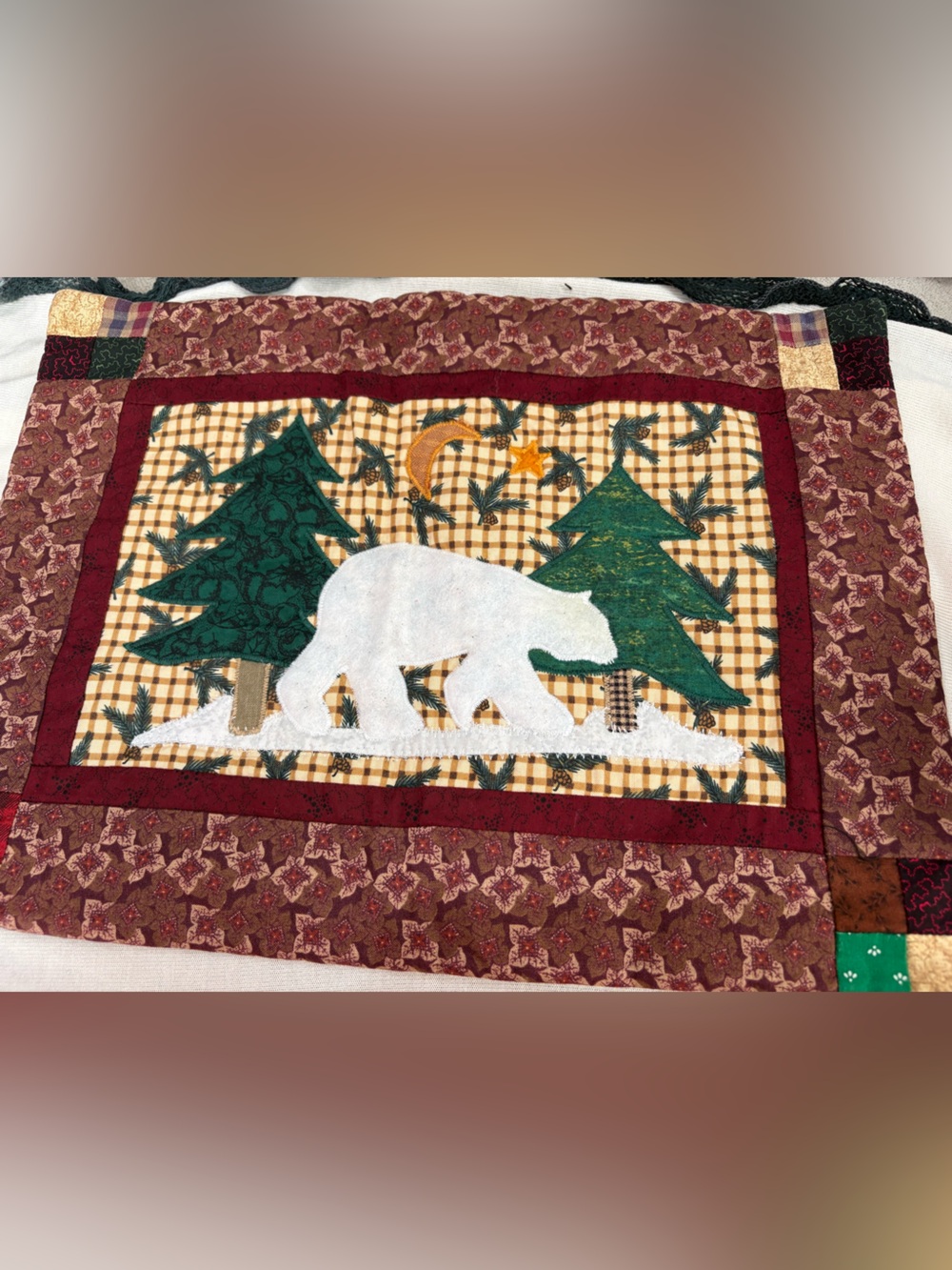 Holiday Polar Bear quilt Pattern